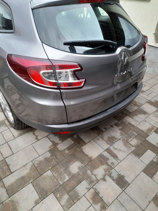Bara Spoiler Fusta Spate Completa Renault Megane 3 Breack Grandtour