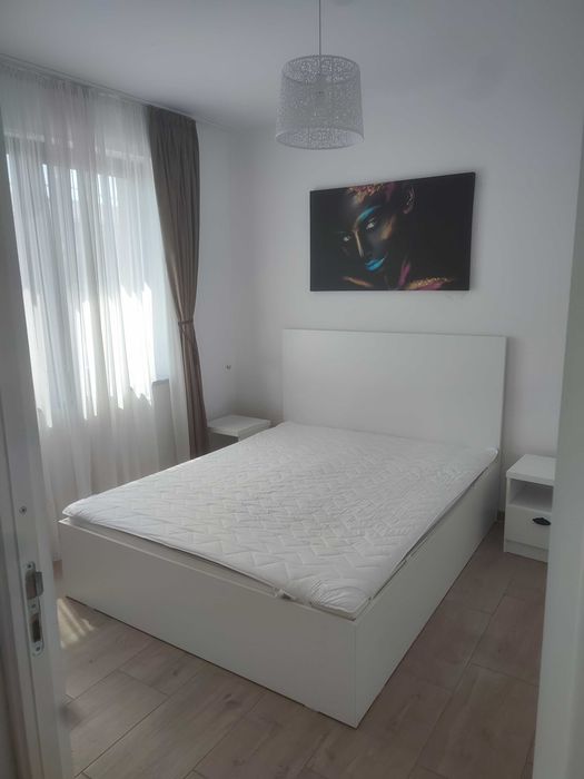 Dau in chirie apartament cu doua camere pe bdul Closca,bloc nou cu loc de parcare
