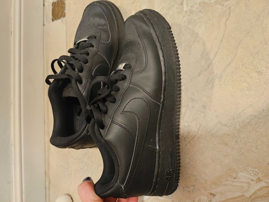 Дамски спортни обувки РАЗПРОДАЖБА