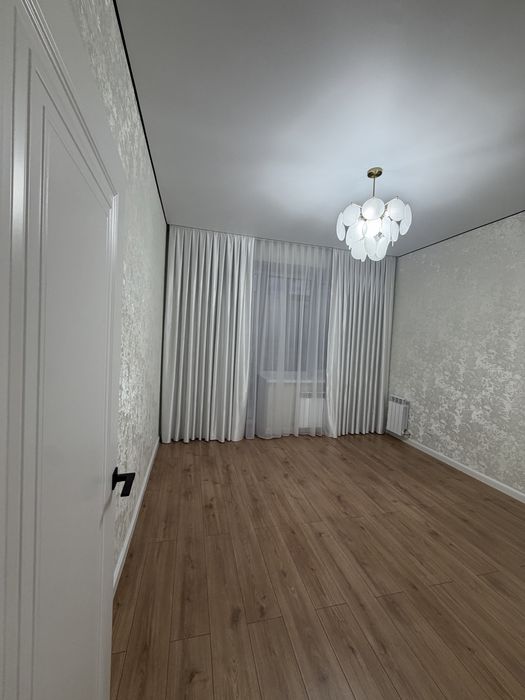 Продам 2 к.кв. в р-не Алтын Орда.