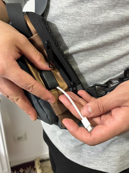 Borseta noua cu sistem antifurt