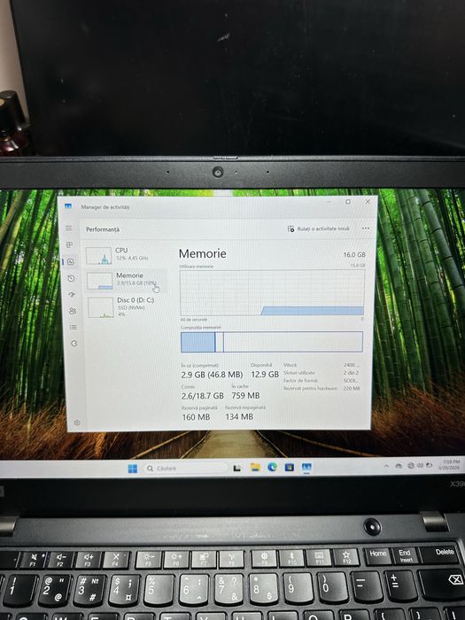 Lenovo x390 16 GB RAM 512 SSD I7 8th