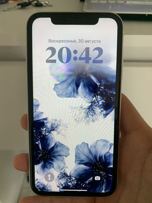 Iphone 11 64 gb.