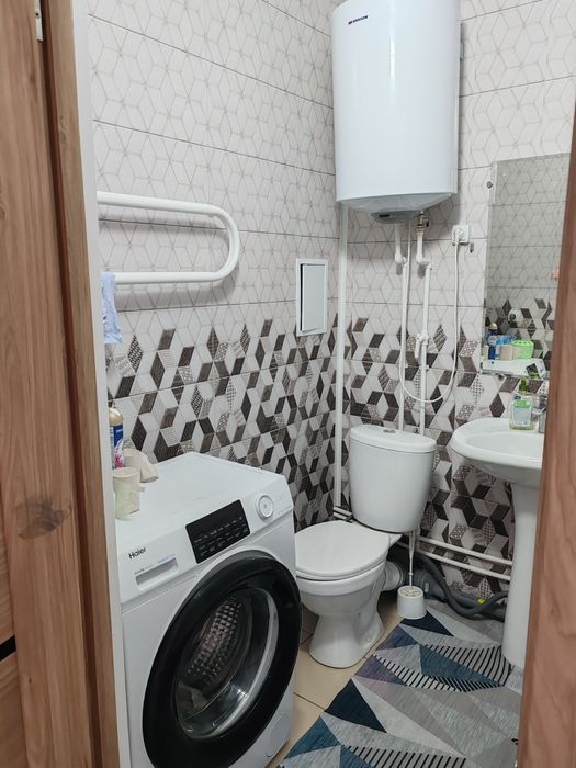 Сдам 1 комн квартиру помесячно