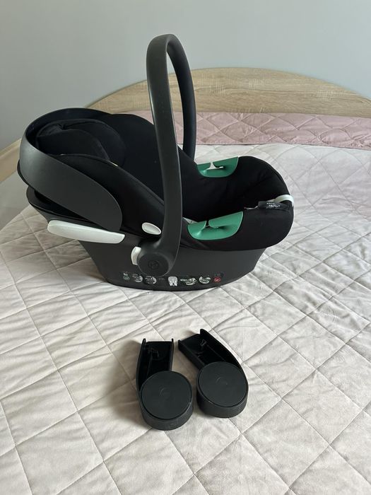 Столче за кола Cybex Aton B2 i-Size 0-13кг + адаптер