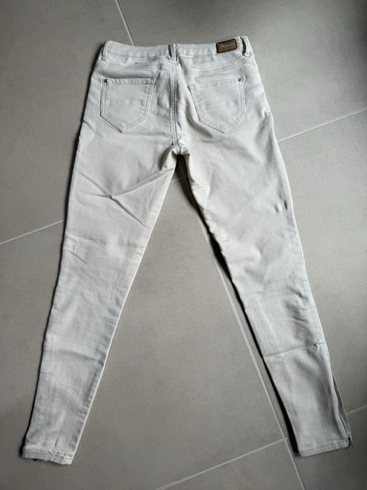 Blugi Zara marimea 36