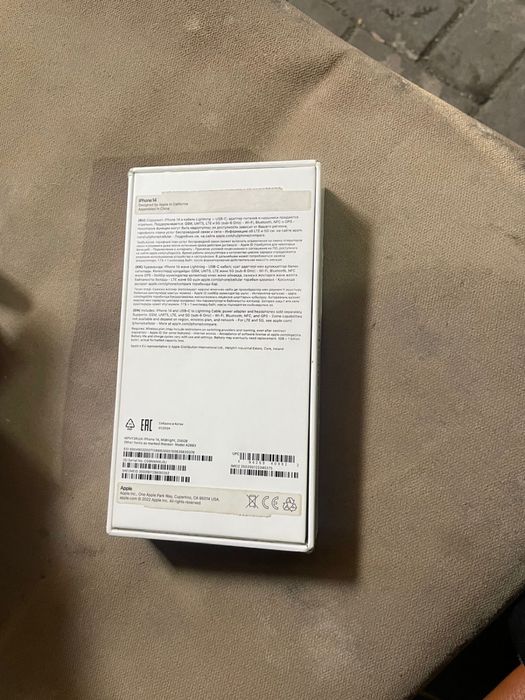 Айфон 14, 256Гб летом куплена с Сулпака