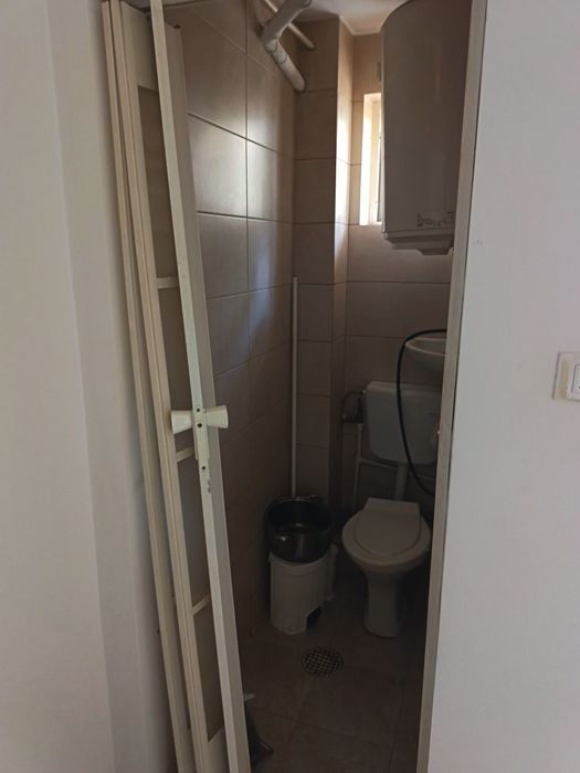 Vand garsonieră confort 3