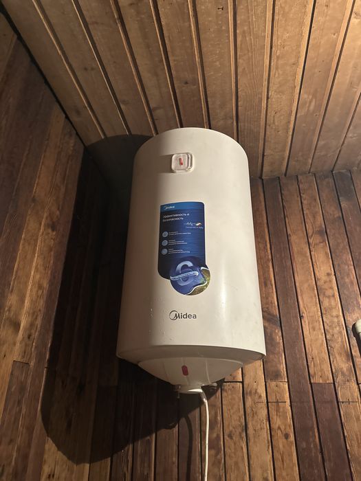 Продам бойлер электрический