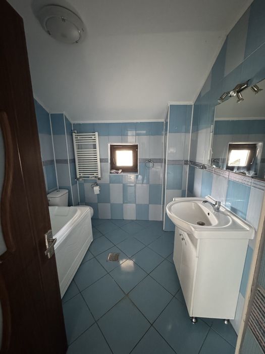 Proprietate cu 4.044 mp teren | Casa + anexe | 40–50 min Bucuresti | Dragoesti | Ialomita