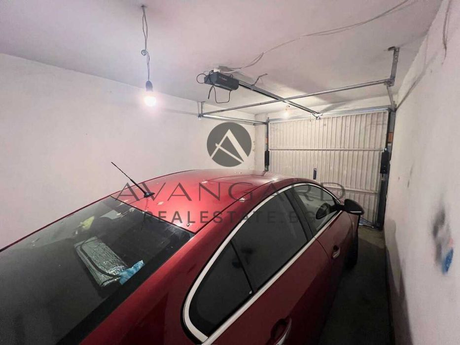 Продава се Тристаен апартамент в Пловдив, Център - 91 кв.м за 1171 €/кв.м - Снимка #6