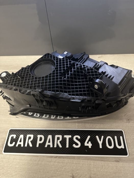 Фар десен Mercedes GLC W254 Digital Light Перфектен