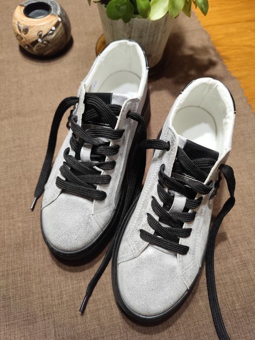 Дамски кожени ежедневни обувки