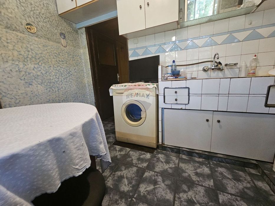 Дава се под наем Двустаен апартамент в Варна, Младост 1 - 60 кв.м за 330 € - Снимка #1