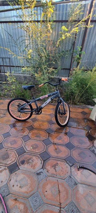 Велосипед 20 х 2 штук