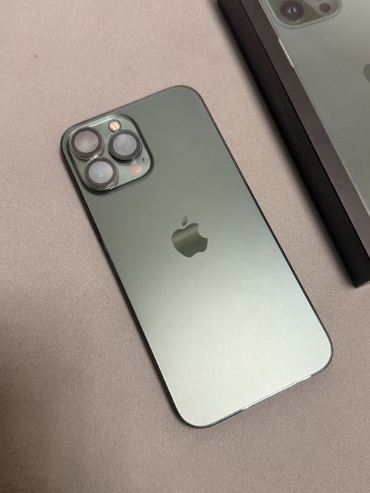 IPHONE 13 PRO MAX 256 GB в зеленом цвете