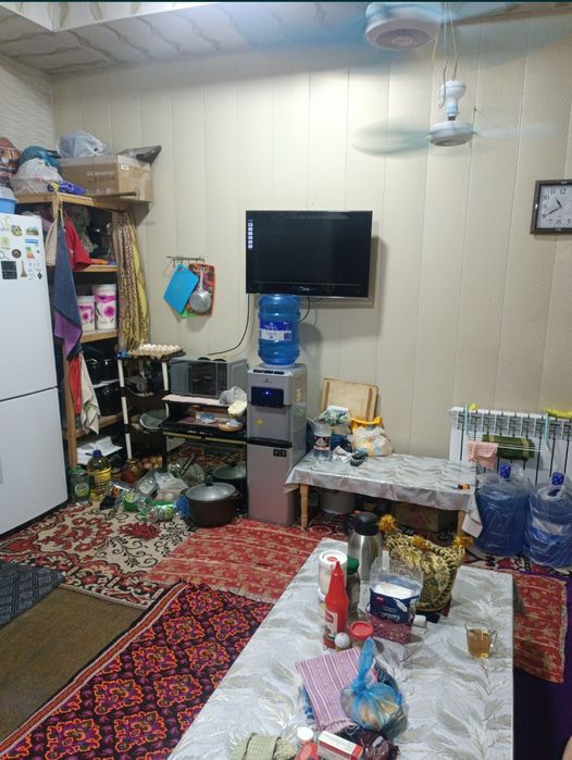 Лайлак маҳаллада 4.7 сотих 4- та хона + ошхона