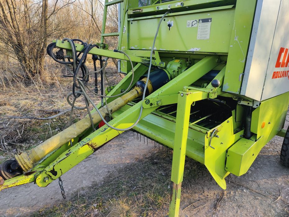 Balotiera/presa baloti rotunzi Claas rollant 46 Silage