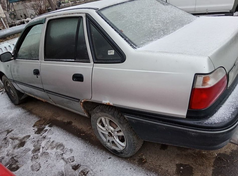 Продам Daewoo Nexia по запчастям