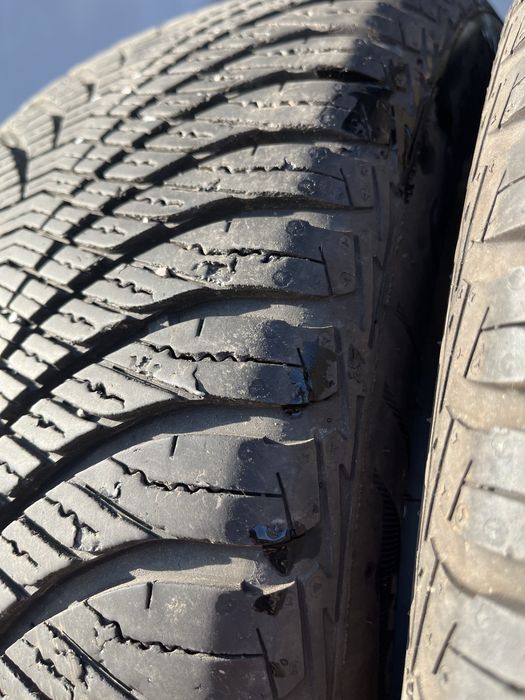 2 бр. всесезонни гуми 205/55/16 GoodYear 7 mm DOT 4717