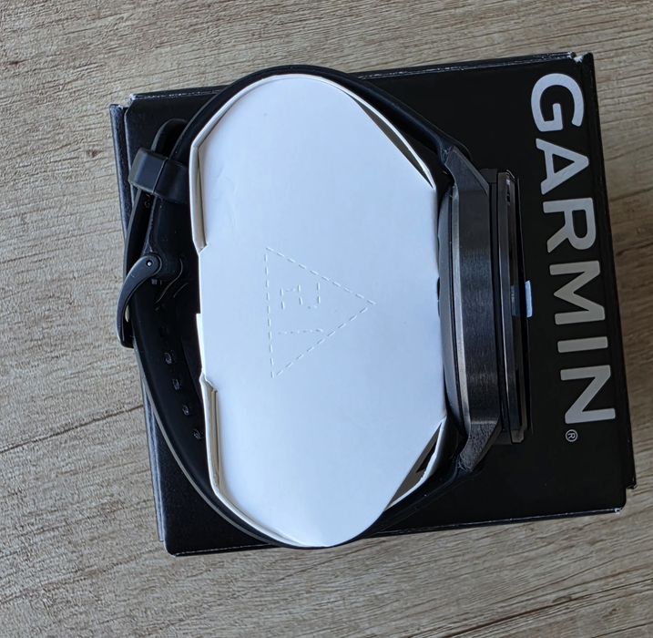 Garmin Venu 4 Black 45 mm 014-00 Black Silicone Band