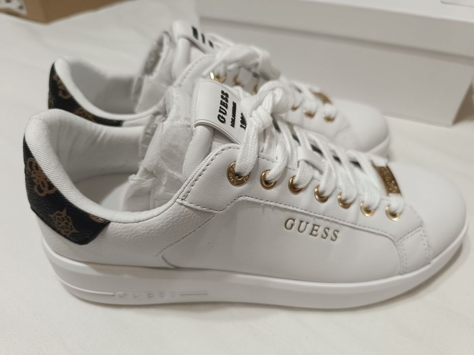 Guess кожени сникърси
