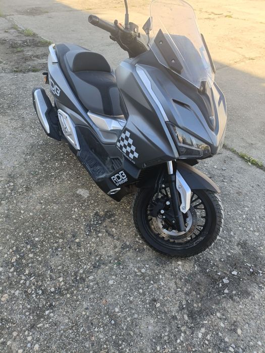 Scuter 125cc 2025