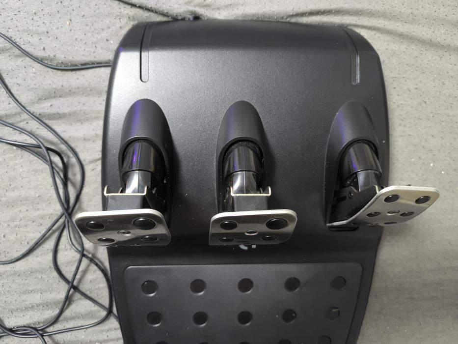 set Logitech g923