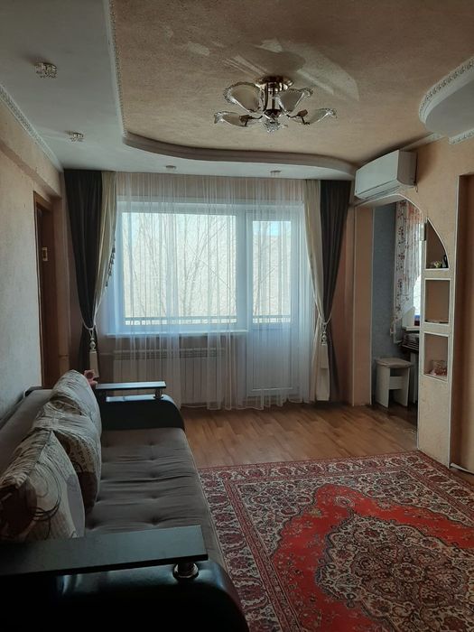 Продаётся квартира 3 комнатная