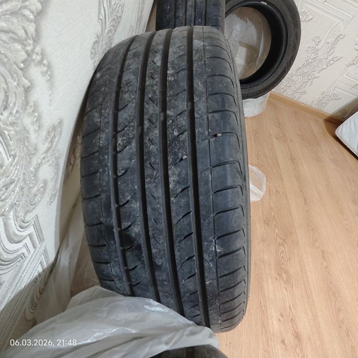195/55 R15 продам 4 покрышки