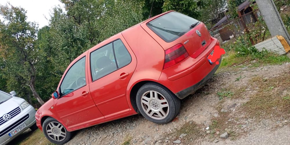 Vând Wolswagen Golf 4