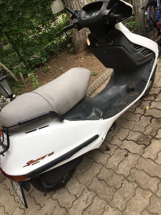 Продам мопед honda spacy 125