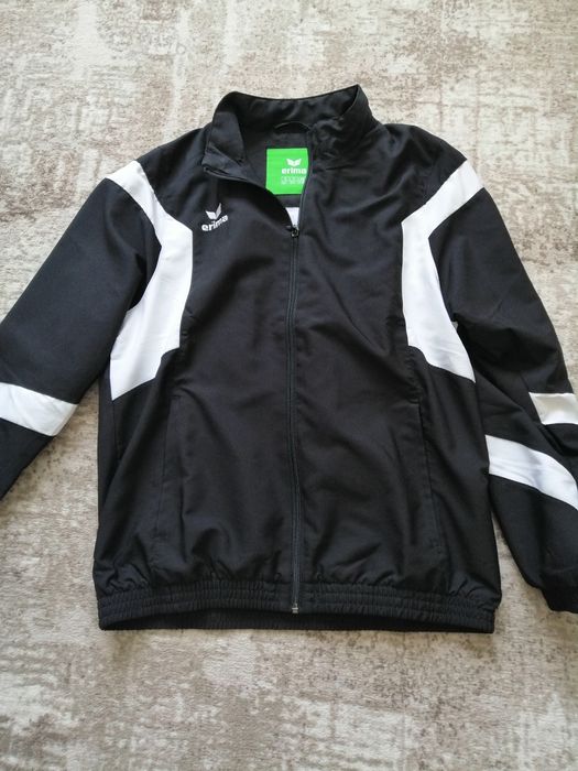 дрехи за момче до ръст 170 см има и С или М