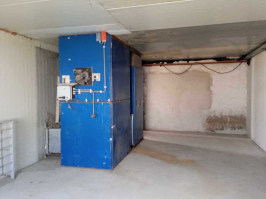 Camera de vopsit si atelier de tamplarie de inchiriat