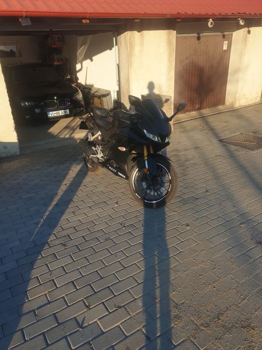 Yamaha yzf 125 2019