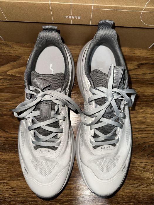 Li ning Soft modeli ORIGINAL ! 100%. Rasmiy dokonidan xarid qilingan