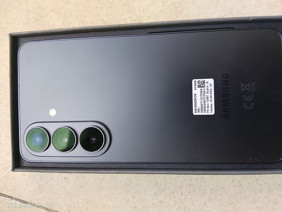 Samsung S26 чисто нов