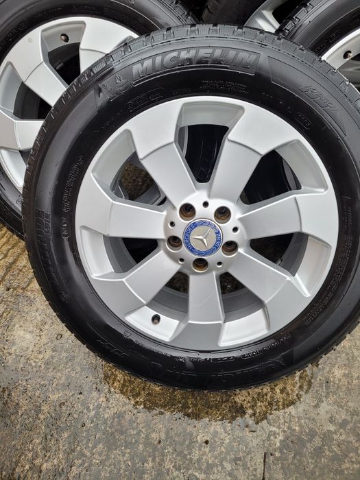 Jante 18  originale Mercedes cu cauciucuri Michelin