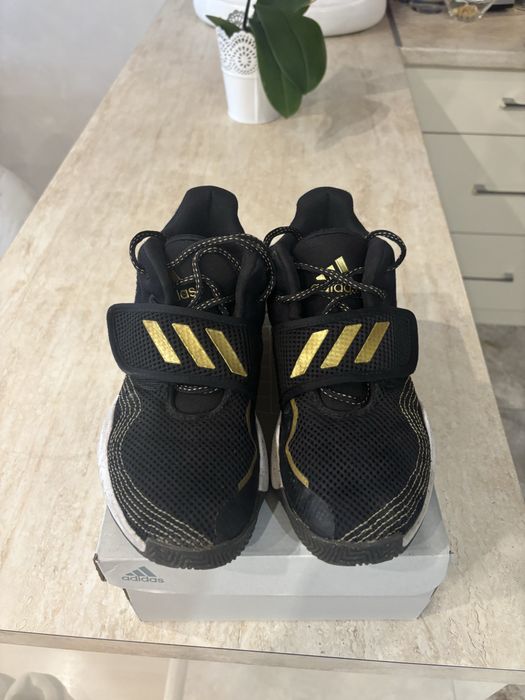 Детски маратонки Adidas, номер 37 1/2