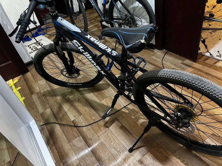 Велосипед сотилади  26 размер