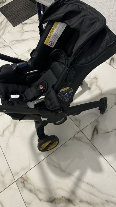 Продам автокресло-коляску