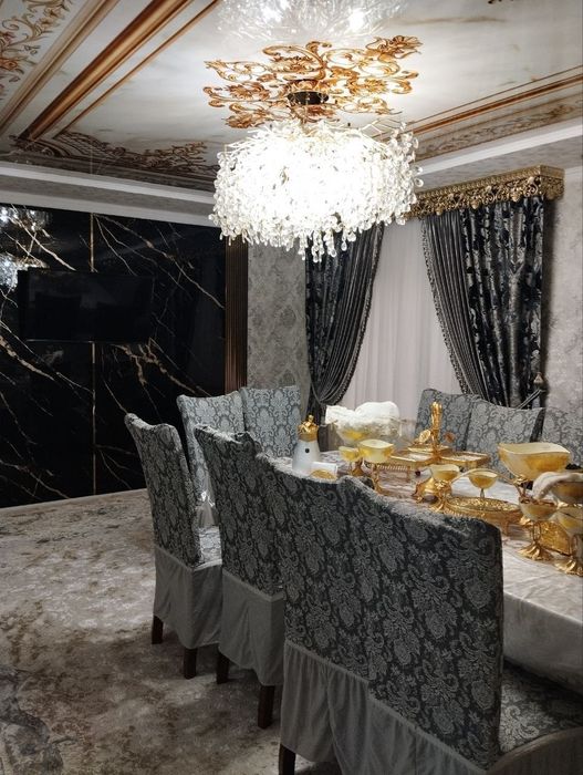 Ангрен шахар 6/4 дахада 2 каватли котеж  сотилади