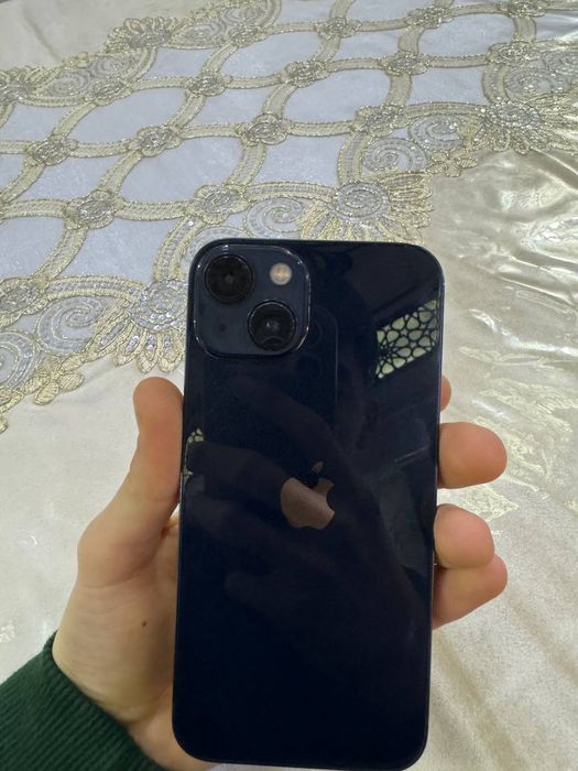 Iphone 13 sotiladi xolati ideal narxni kelshamz