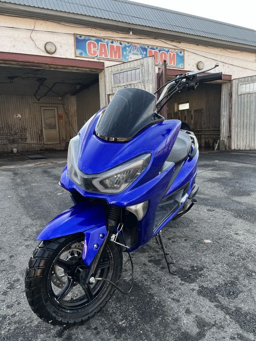 Мопед Макси 180куб беннали