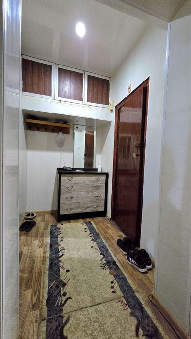 Продаётся 2/9/9 на массиве ТТЗ-2 
Ттз1 
2/4/4
Комнаты раздельные 
Сан