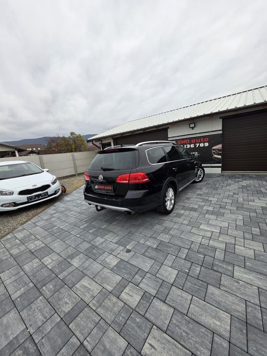 Vw Passat Alltrack an 2013 Automatic 4x4 Panoramic  posibilitate rate
