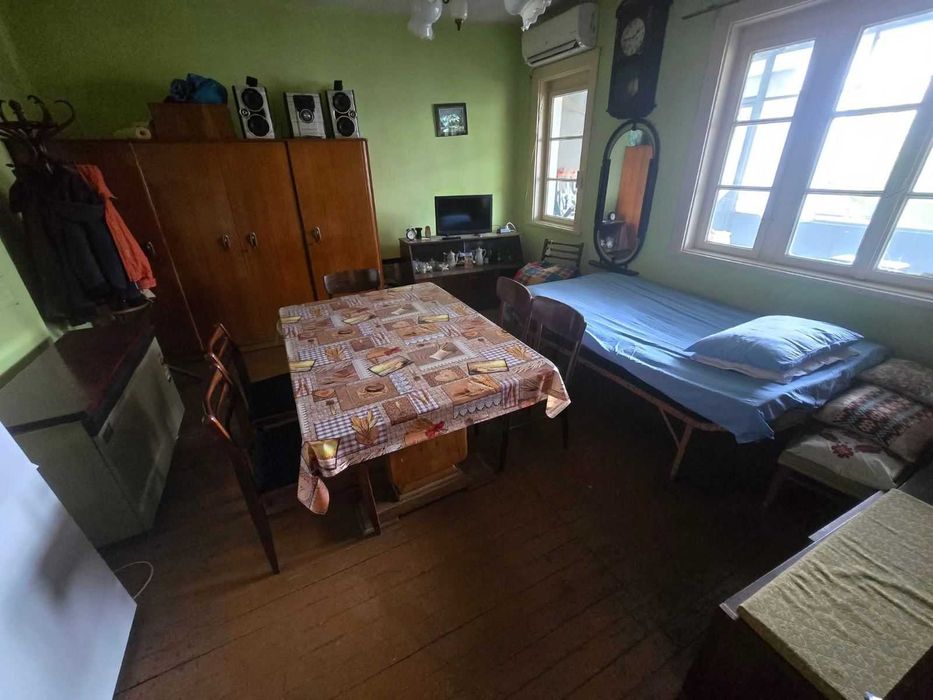 Продава се Къща в Петрич - 311 кв.м за 965 €/кв.м - Снимка #11