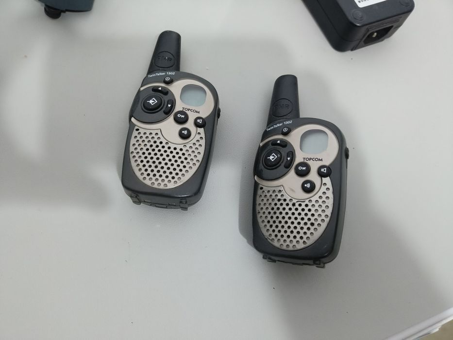 Top com statie emisie receptie