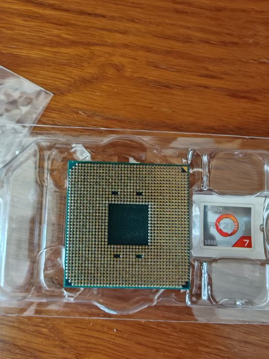 AMD Ryzen 1600 + Cooler ,Complet