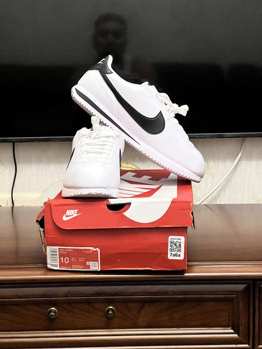 Кроссовки Nike Cortez